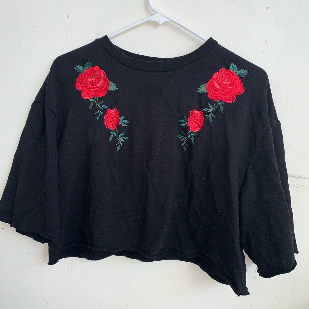 Cropped Mid Sleeved Sweater